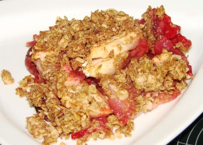 Apple Raspberry Crisp