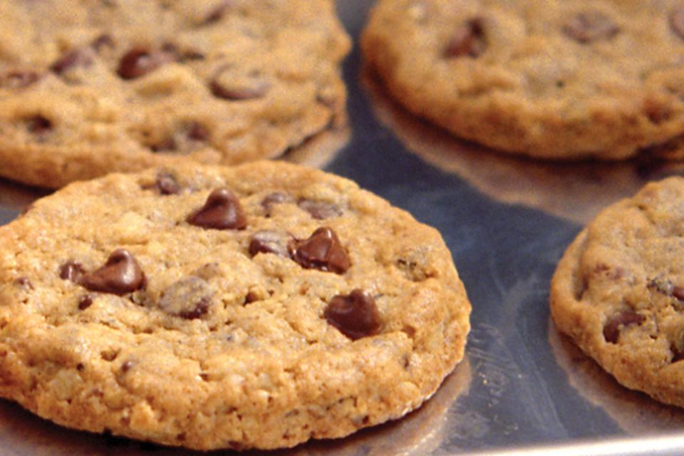 DoubleTree Signature Chocolate Chip Cookie Recipe